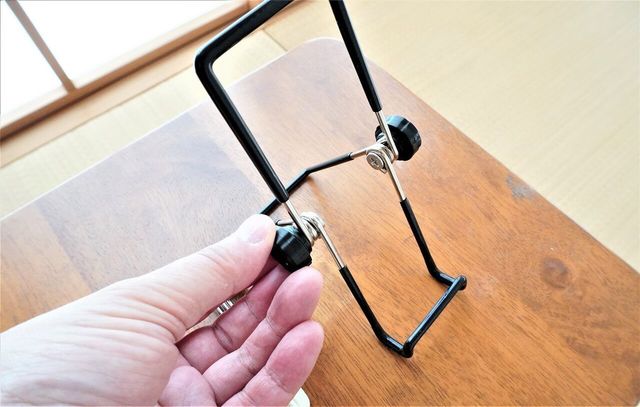 100均でスマホスタンドが役に立ってマス-4.jpg